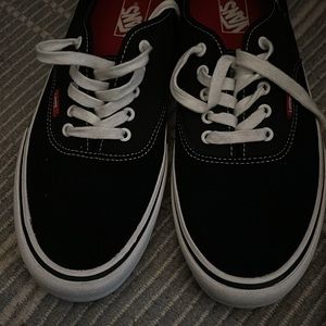 Men’s Classic Vans Size 13